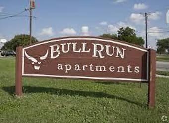 2800 Bull Run - Taylor, TX