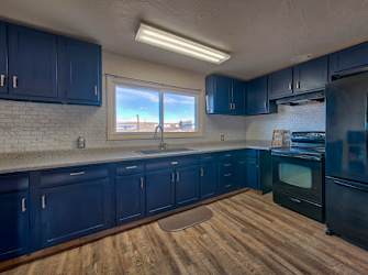 10 Dogwood Rd - Cody, WY