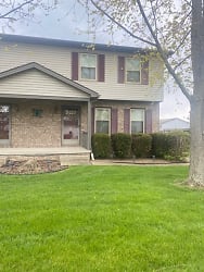 5641 London Dr - Youngstown, OH