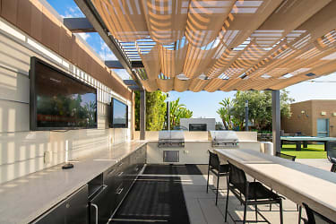 The Residences On Jamboree Apartments - Irvine, CA