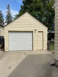 2212 S Phillips Ave - Sioux Falls, SD