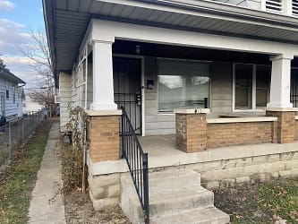 810 N Bradley Ave unit 1 - Indianapolis, IN