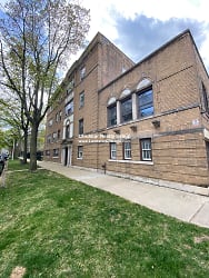 7434 N Seeley Ave unit 2N - Chicago, IL