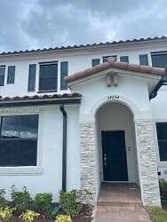 24654 SW 118 Ave #24654 - Homestead, FL