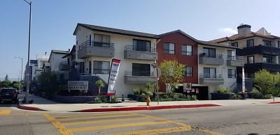 9151 Darby Ave unit 101 - Los Angeles, CA