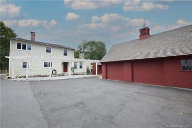 140 Compo Rd S Apartments - Westport, CT