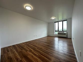 2763 Morris Ave unit 604 - undefined, undefined