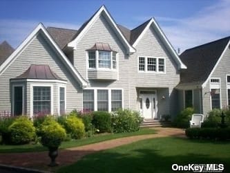 145 Chardonnay Dr Apartments - East Quogue, NY
