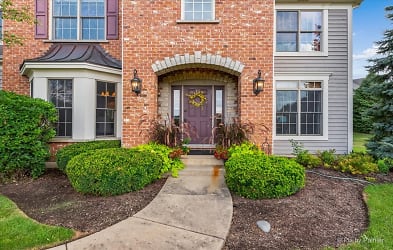 24660 Whispering Wheat Apartments - Cary, IL