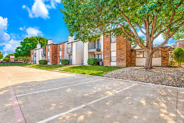 Saddle Horn Vista Apartments - Fort Worth, TX