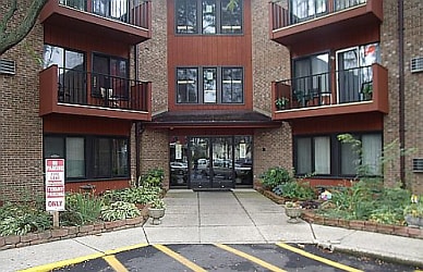 North Hill II Towers Apartments - Springfield, OH