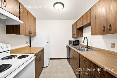 8396 Jasmine St - 7 - Virginia, MN