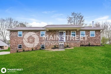 10206 Green Spring Ln - Knoxville, TN