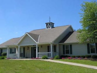 Country Place Apartments - Hebron, KY