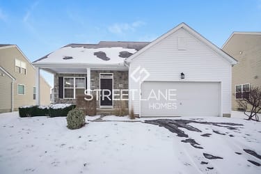 236 Whitewater Ct - Delaware, OH