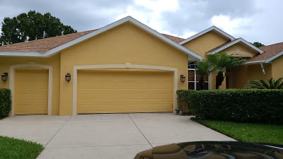 10800 Masters Dr - Clermont, FL