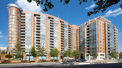 The Veridian Apartments - Silver Spring, MD