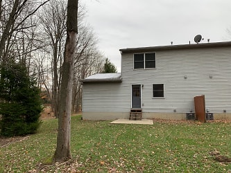 870 Shelby-Ontario Rd unit 868 - Ontario, OH