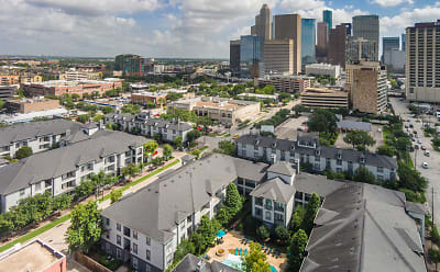 Camden Midtown Houston Apartments - Houston, TX