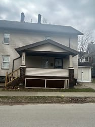 450 E 109th St unit Side - Cleveland, OH