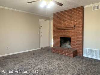 1511 W Ash St - Junction City, KS