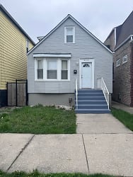 6610 S Seeley Ave - Chicago, IL