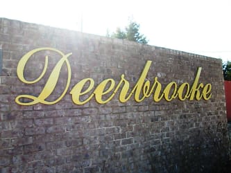 Deerbrooke Apartments - Florence, AL