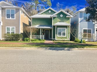 1153 NW 50th Terrace - Gainesville, FL