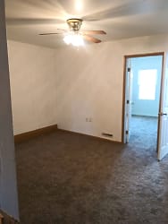 557 McKean Ave unit 3 - undefined, undefined