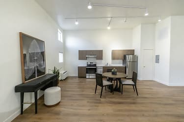 K Street Lofts Apartments - Sacramento, CA