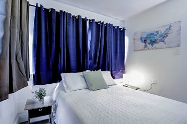Room For Rent - Plant City, FL