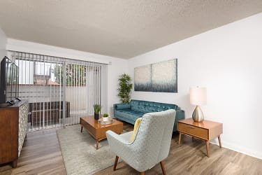 El Cordova Apartments - Carson, CA