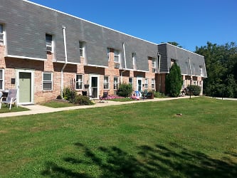 Willow Bend Townhomes Apartments - West Chester, PA