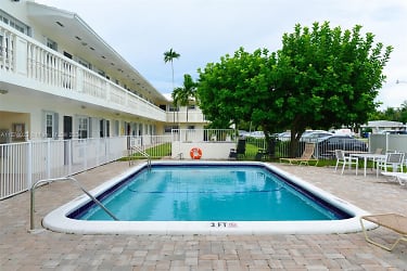 5420 NE 22nd Terrace #7 - Fort Lauderdale, FL