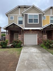 774 SW 14th St - Moore, OK