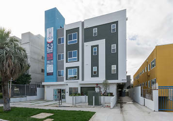 Ox3 Apartments - Los Angeles, CA