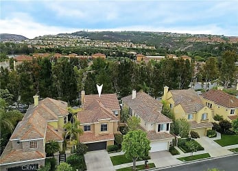 7 Lyon - Newport Beach, CA