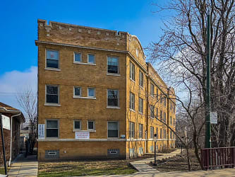 4755 N Kimball Ave unit A3 - Chicago, IL