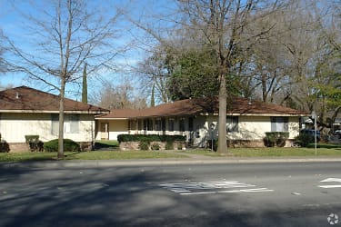 656 East Ave - Chico, CA