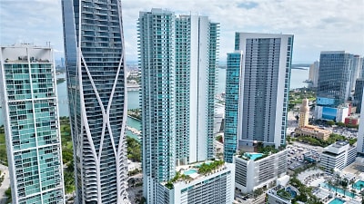 900 Biscayne Blvd #1704 - Miami, FL