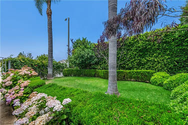 1598 Skyline Dr - Laguna Beach, CA