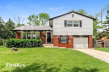 23 Peyton Dr - Chicago Heights, IL