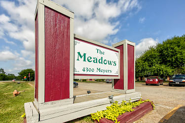 Meadows Apartments - Waco, TX