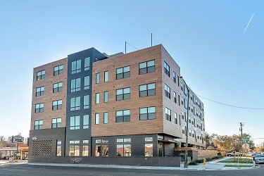 Mile High Apartments At Sloan's Lake - Denver, CO
