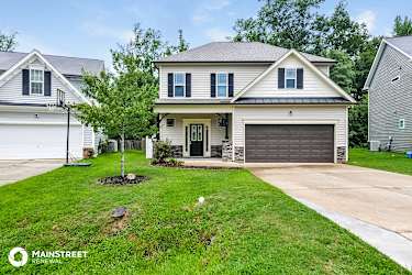 613 Mccarthy Dr - Clayton, NC