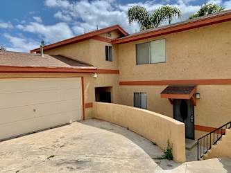 17441 Ryan Ave - Lake Elsinore, CA