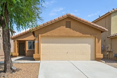 18461 S Copper Point Dr - Green Valley, AZ
