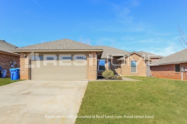 2409 Shell Dr - Midwest City, OK