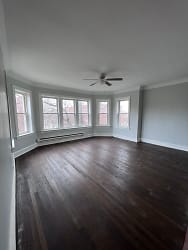 8001 S Maryland Ave unit 835 - Chicago, IL