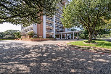 4924 Cobbs Dr unit 3E - undefined, undefined